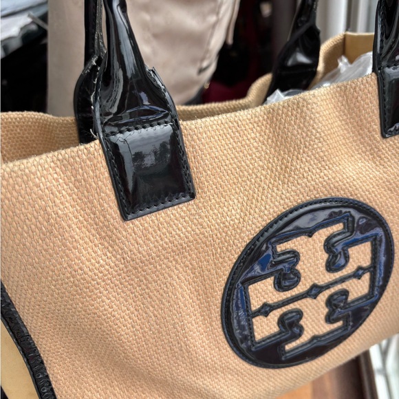 Tory Burch Ella Straw Rafia & Black Patent Trim Tote in VGUC - Picture 12 of 16